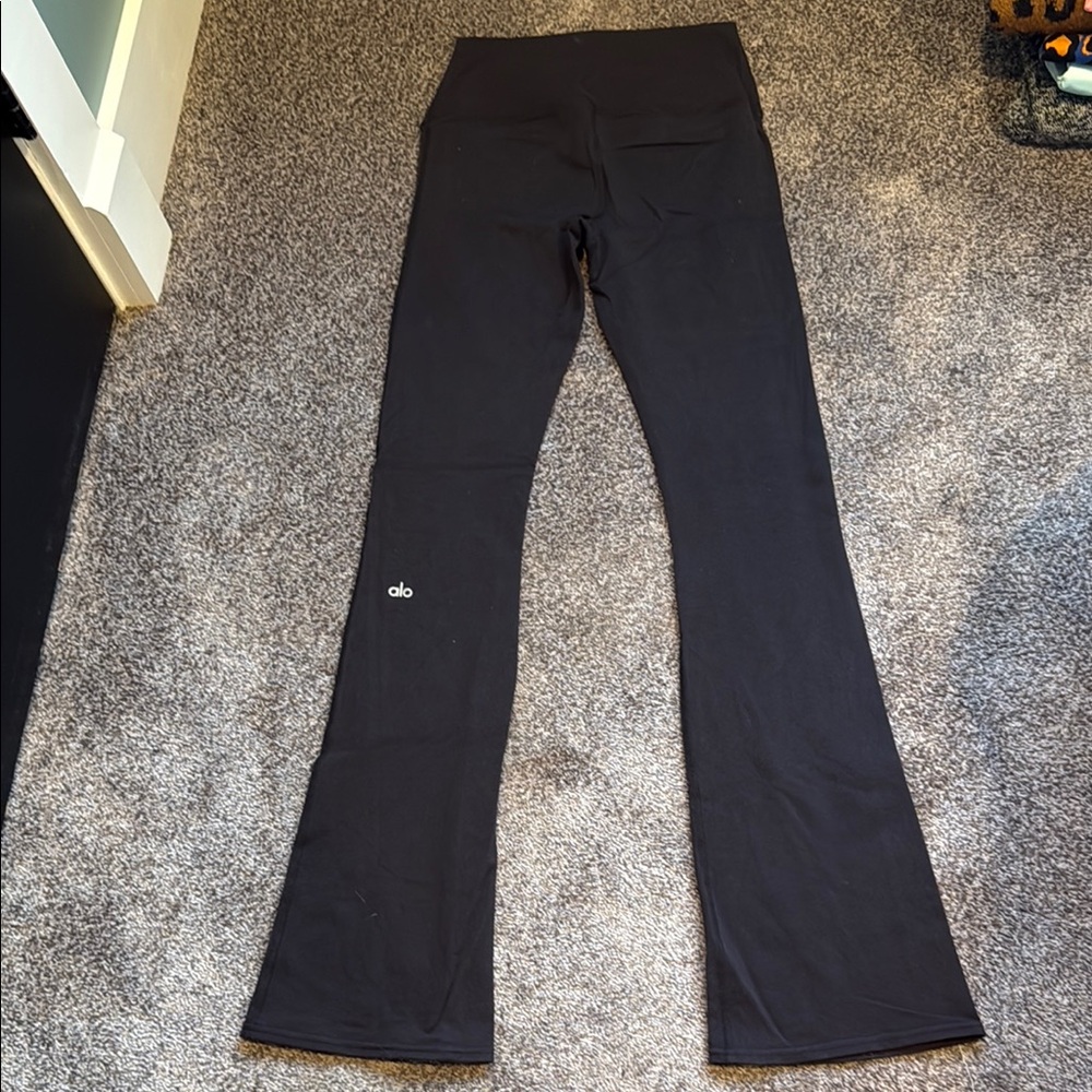 Alo Black bootcut Leggings